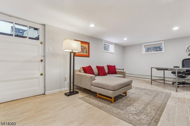 West Montrose - Residential