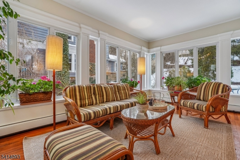 West Montrose - Residential