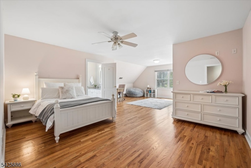 SUSSEX MILLS - Residential