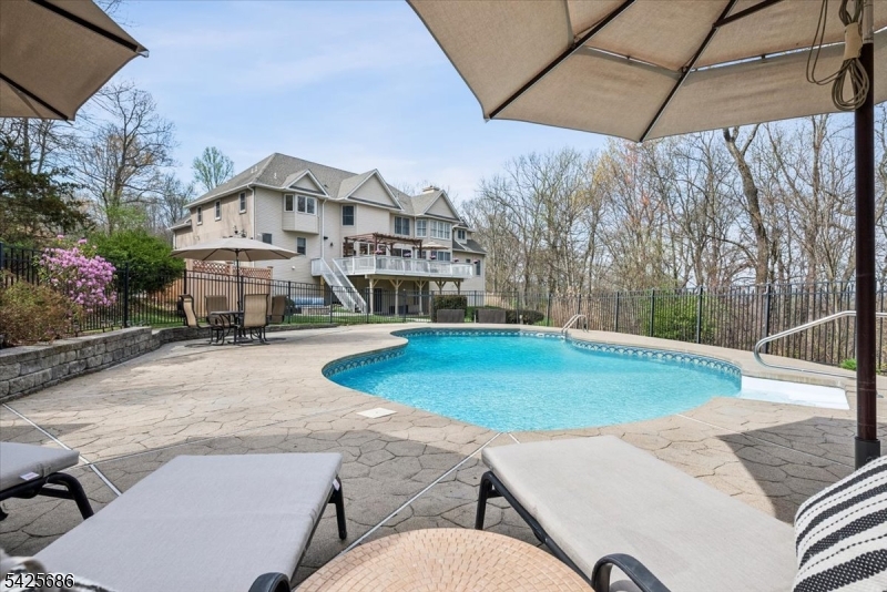 SUSSEX MILLS - Residential