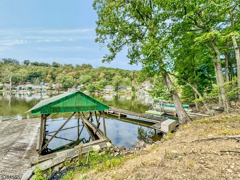 LAKE HOPATCONG - Land