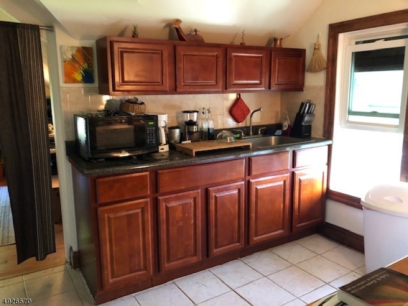 DOWNTOWN - Residential Lease