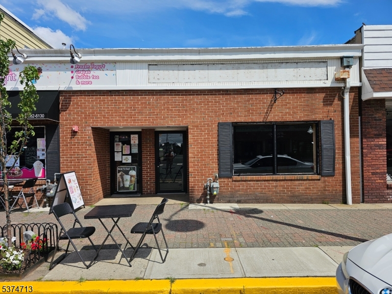 Woodbridge Twp., New Jersey 07095, United States, ,Residential,Active,181001