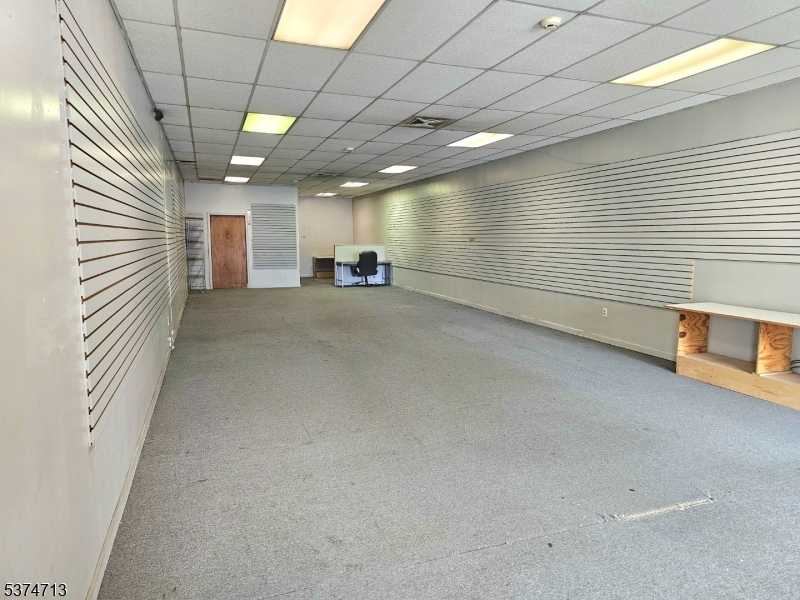 Woodbridge Twp., New Jersey 07095, United States, ,Residential,Active,181001