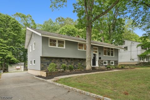 MLS: 3964571