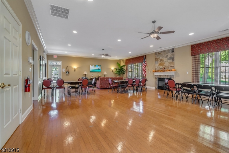 Brookfield Glen - Residential