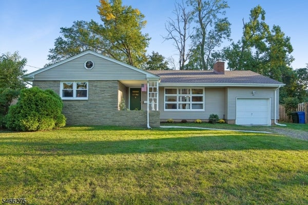 747 3RD ST, DUNELLEN, NJ 08812 - Image 41b68239f4eefe87fab69e675b35cfbf/327044350