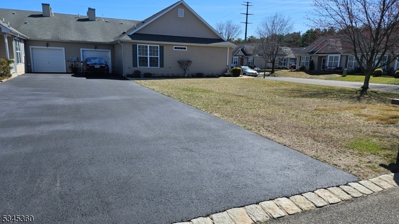 38 Winkle Ct