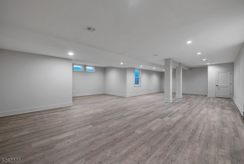 Briarwood - Residential