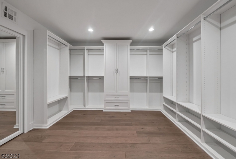 Briarwood - Residential