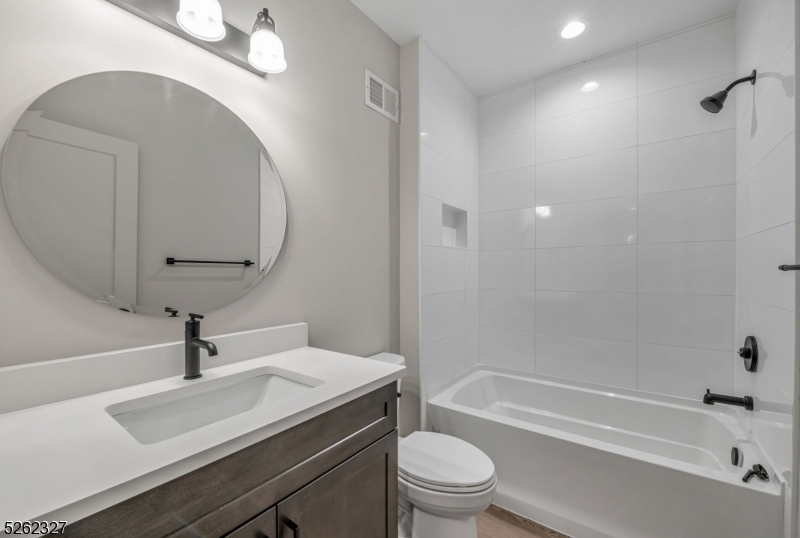 Briarwood - Residential