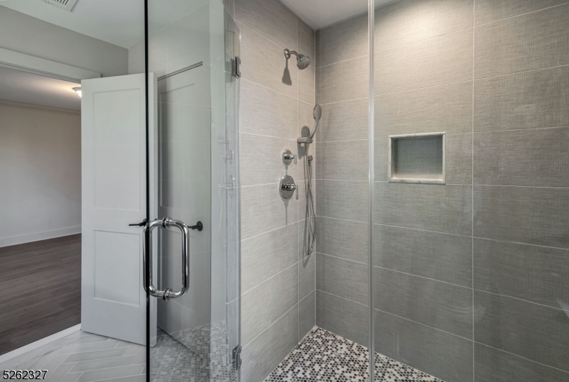 Briarwood - Residential