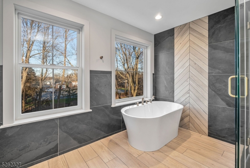 Briarwood - Residential