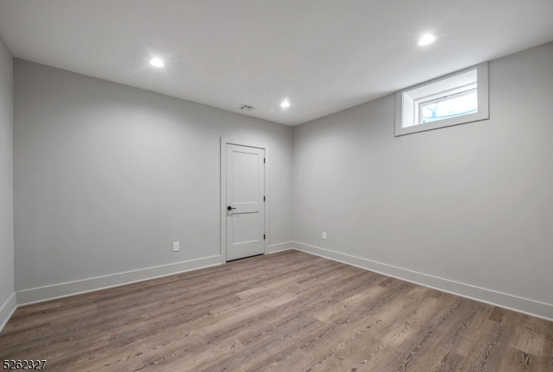 Briarwood - Residential