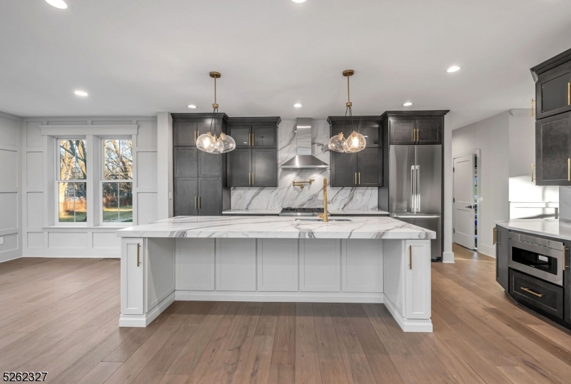 Briarwood - Residential