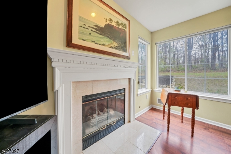 Country Oaks - Residential