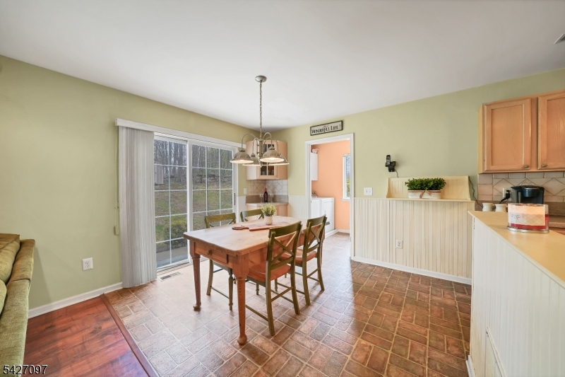 Country Oaks - Residential