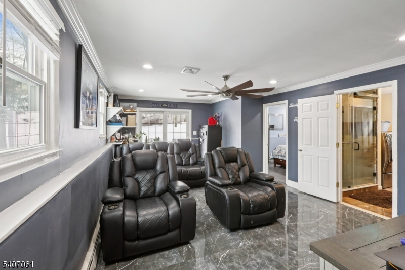 White Meadow Lake - Residential