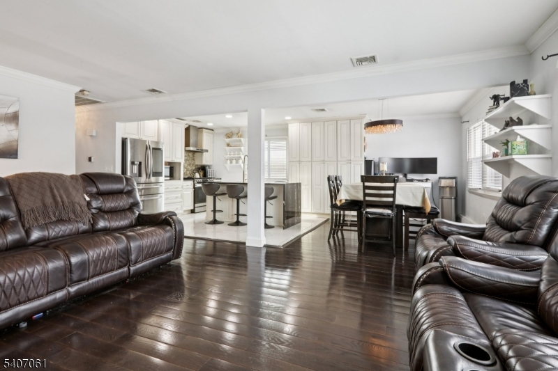 White Meadow Lake - Residential