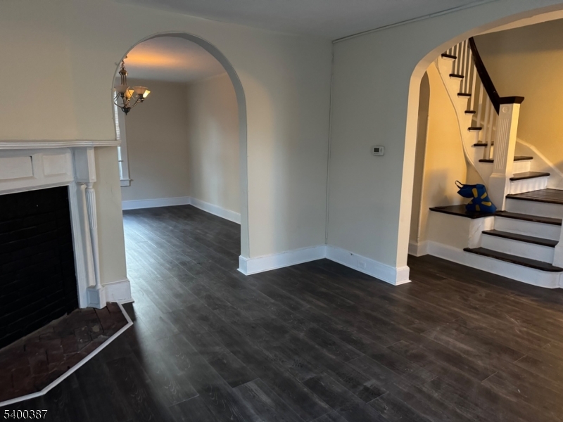 residential - Residential Lease