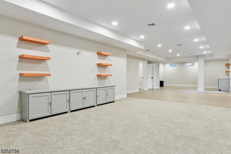 Wychwood Manor - Residential