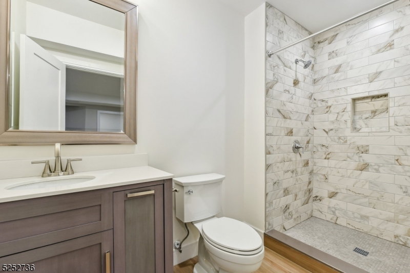 Wychwood Manor - Residential