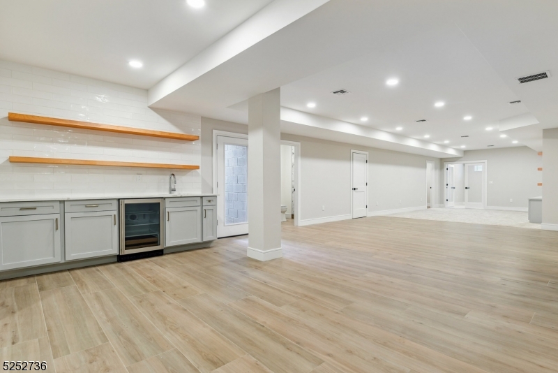 Wychwood Manor - Residential