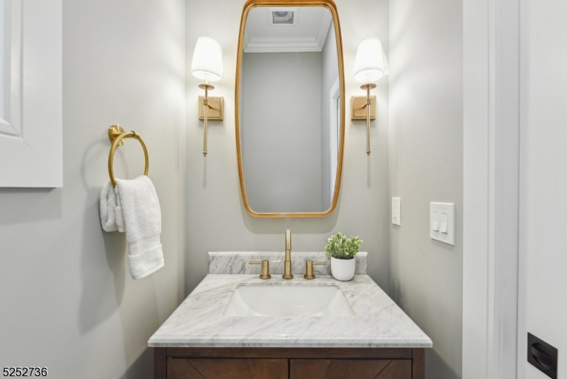 Wychwood Manor - Residential