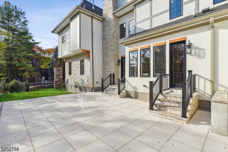 Wychwood Manor - Residential