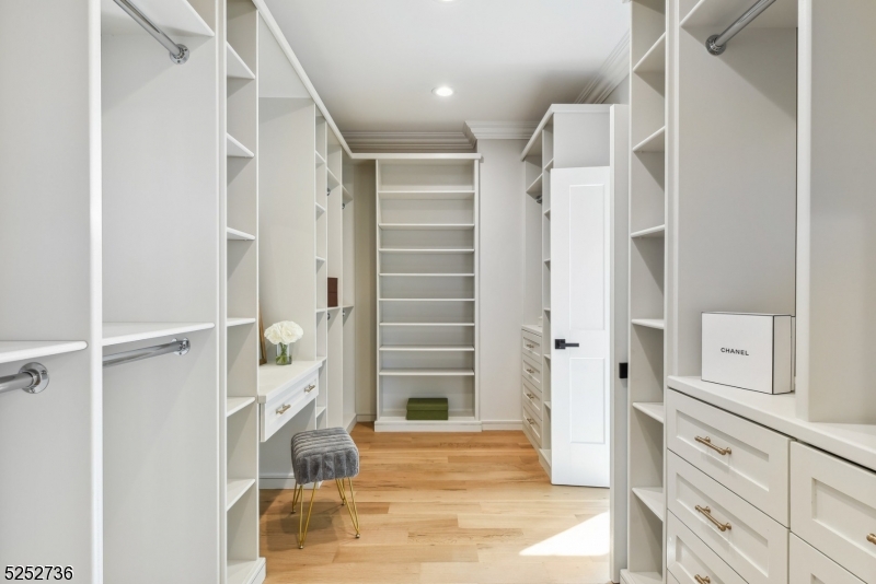 Wychwood Manor - Residential