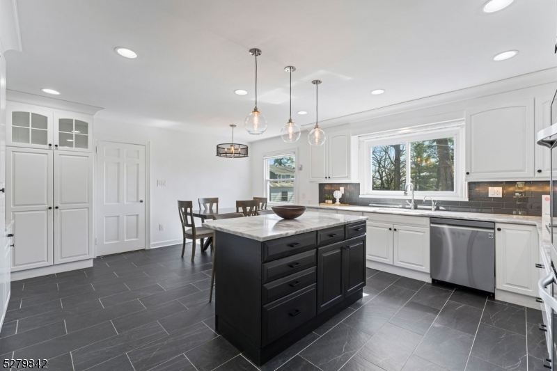 Upper Wyoming - Residential