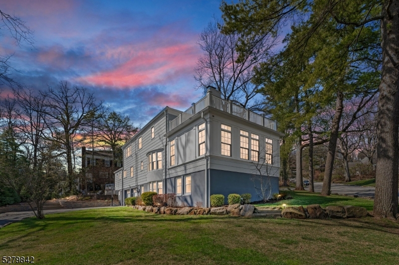 Upper Wyoming - Residential