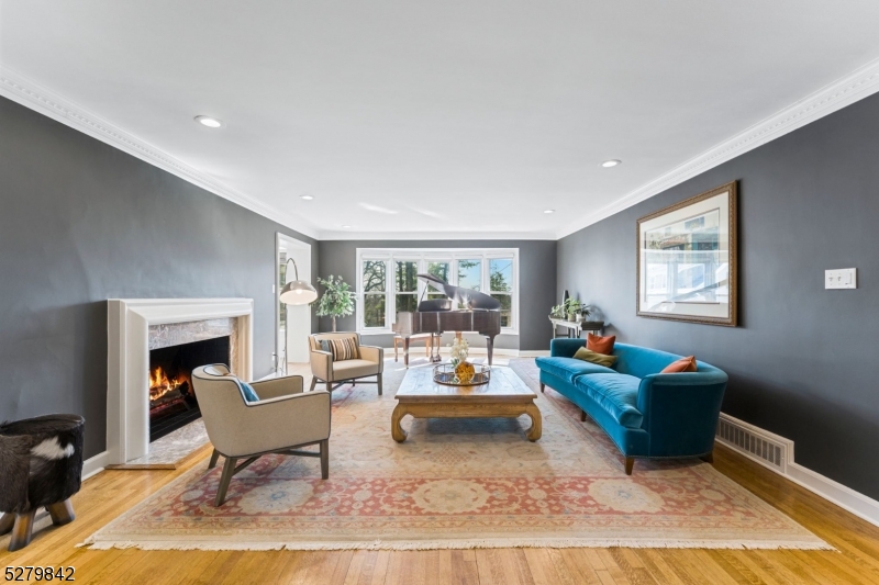 Upper Wyoming - Residential