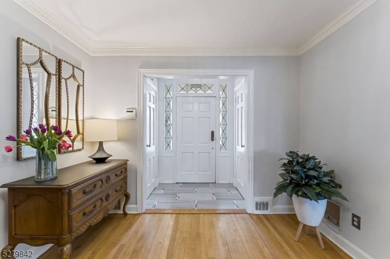 Upper Wyoming - Residential