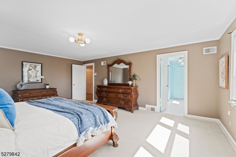 Upper Wyoming - Residential