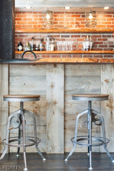 Upper Wyoming - Residential