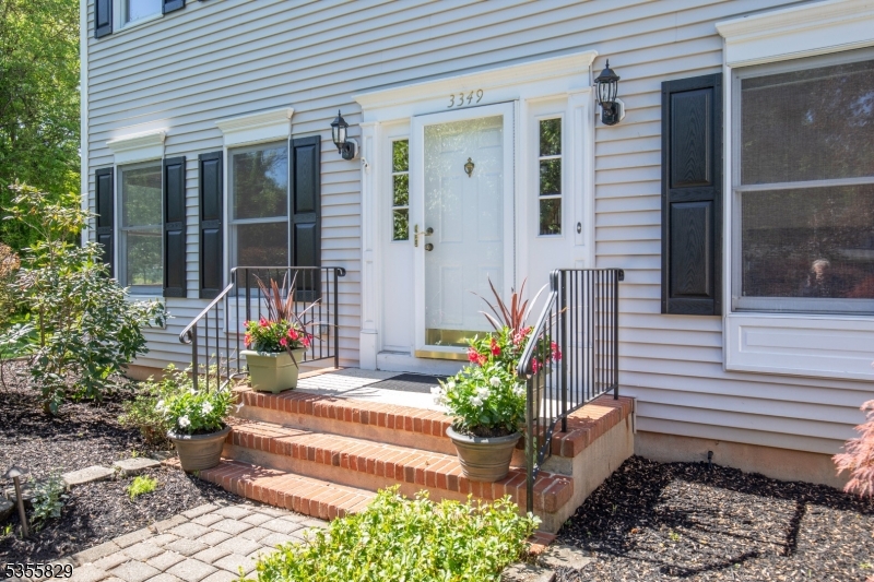 3349 Lukes Pond Rd