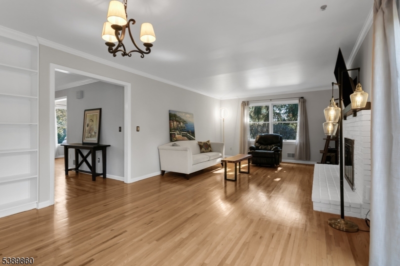 Prince Edward Pointe - Residential