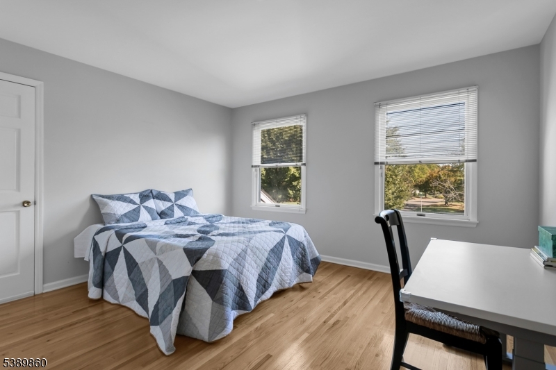 Prince Edward Pointe - Residential