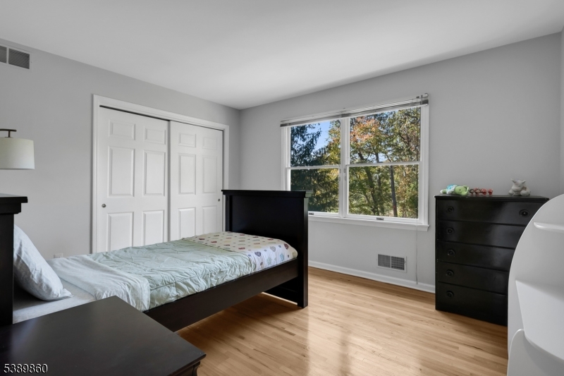 Prince Edward Pointe - Residential