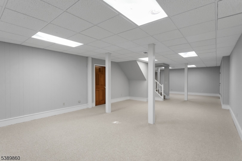 Prince Edward Pointe - Residential