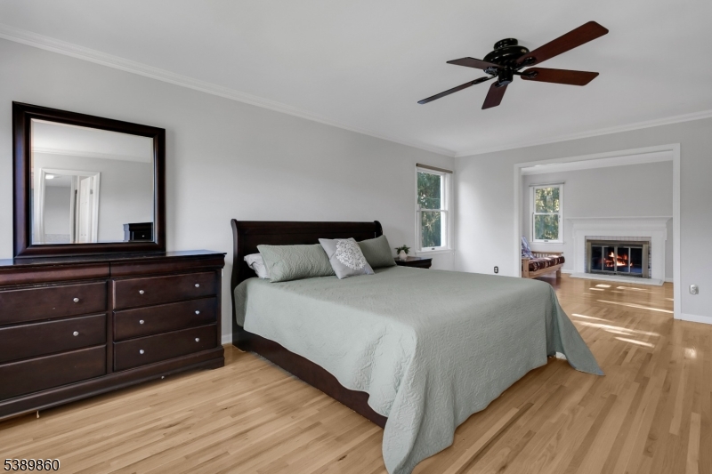 Prince Edward Pointe - Residential