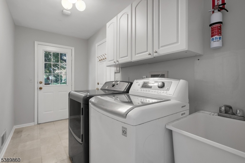 Prince Edward Pointe - Residential