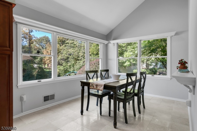 Prince Edward Pointe - Residential