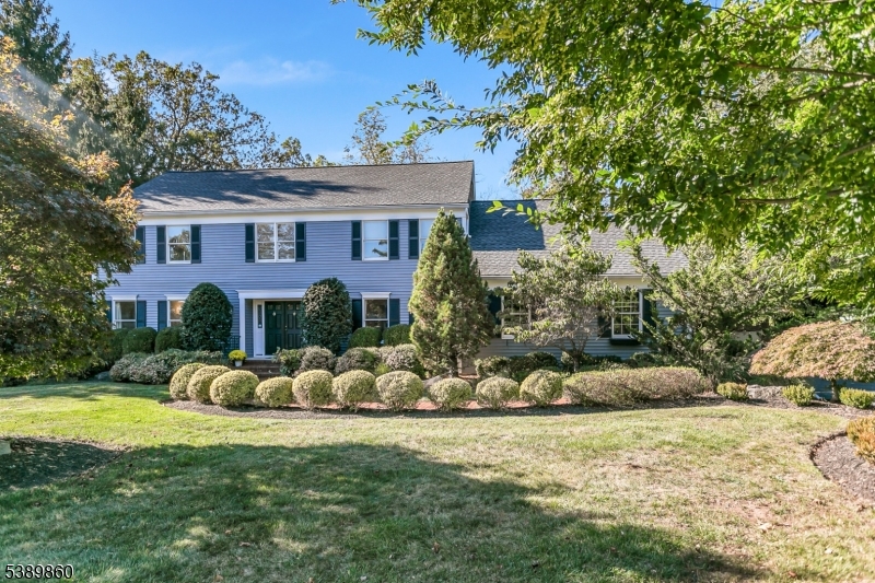 Prince Edward Pointe - Residential