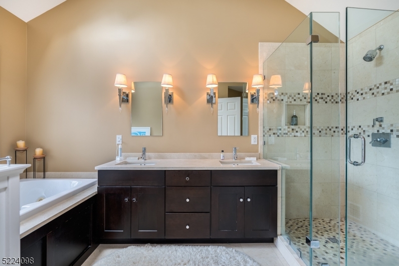 High Ridge - Residential