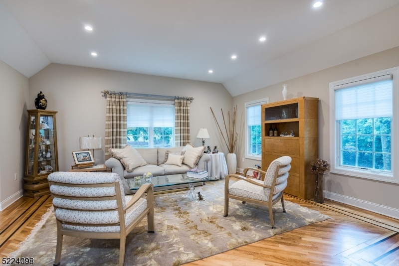 High Ridge - Residential