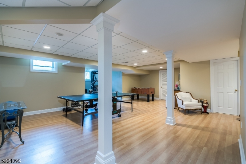 High Ridge - Residential