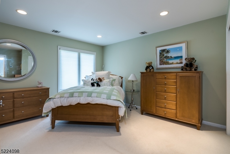 High Ridge - Residential