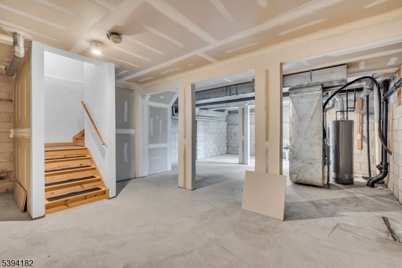 Crystal Woods - Residential